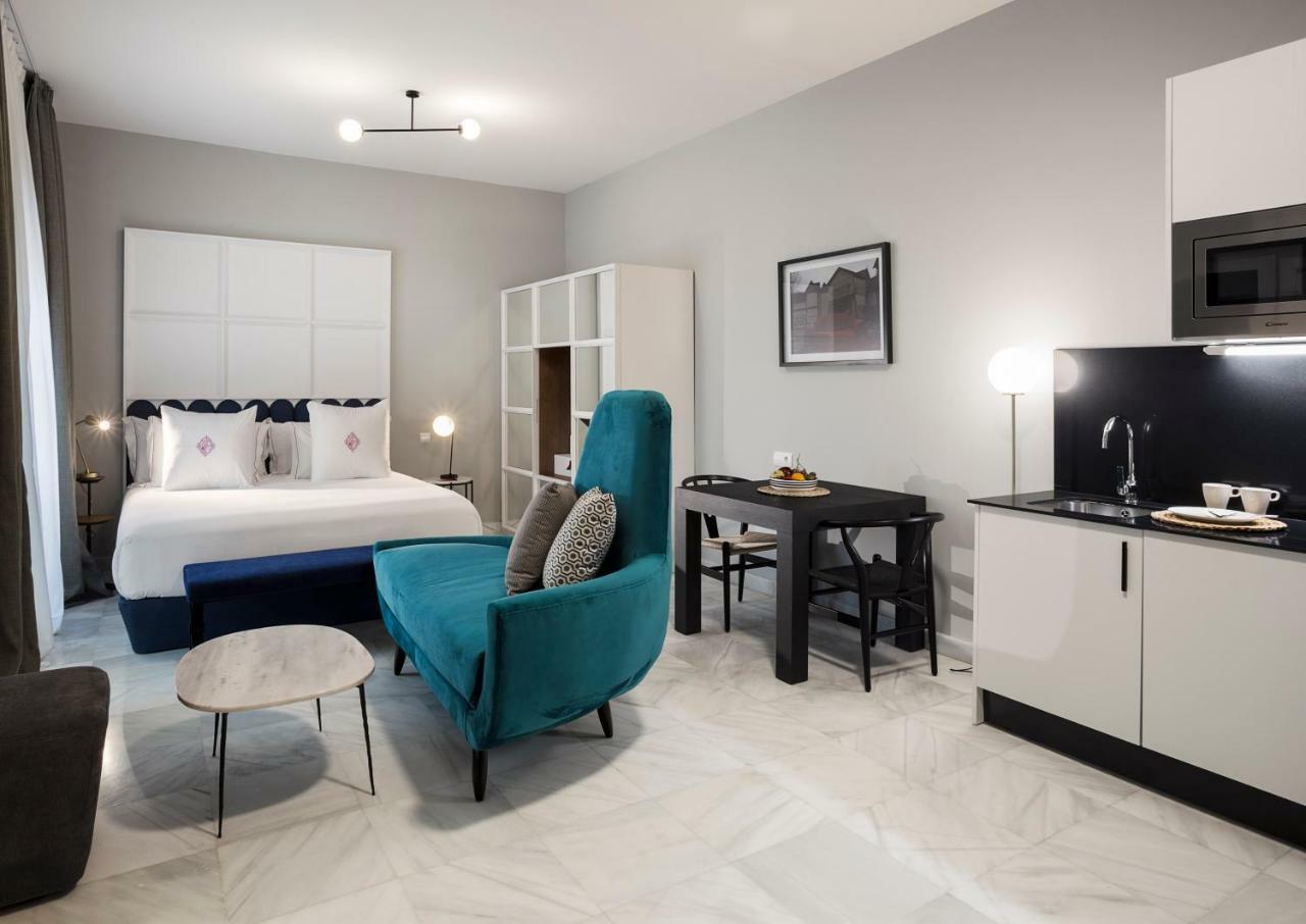 Apartamentos One Shot Conde De Torrejon Sevilla Dış mekan fotoğraf