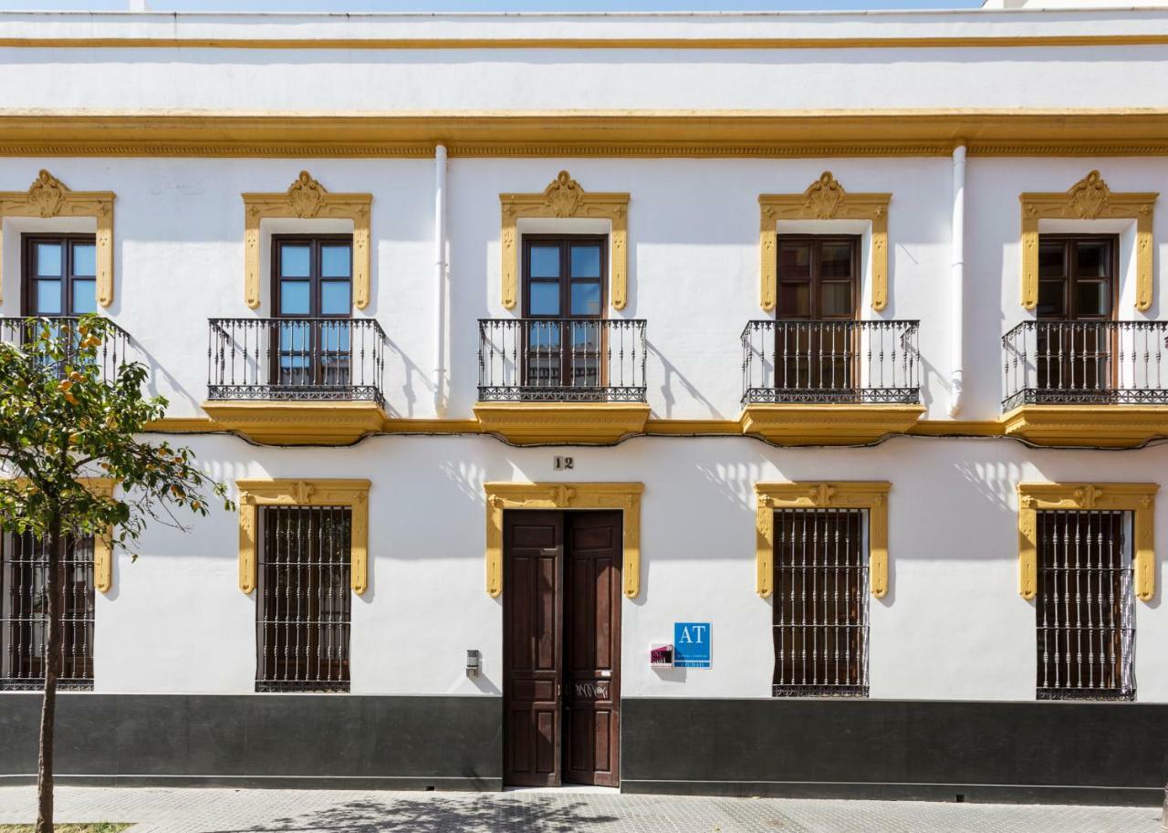Apartamentos One Shot Conde De Torrejon Sevilla Dış mekan fotoğraf
